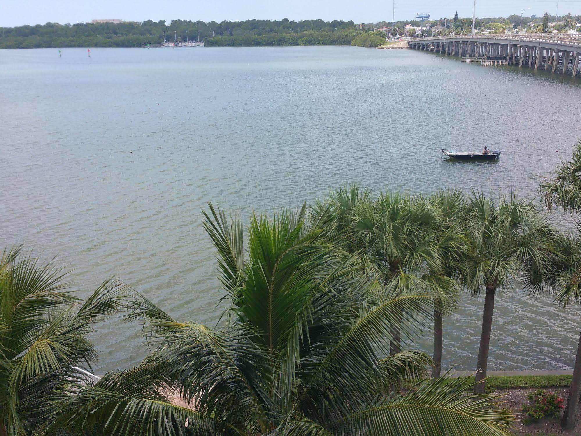 Boca Ciega Resort By Travel Resort Services St. Petersburg Luaran gambar