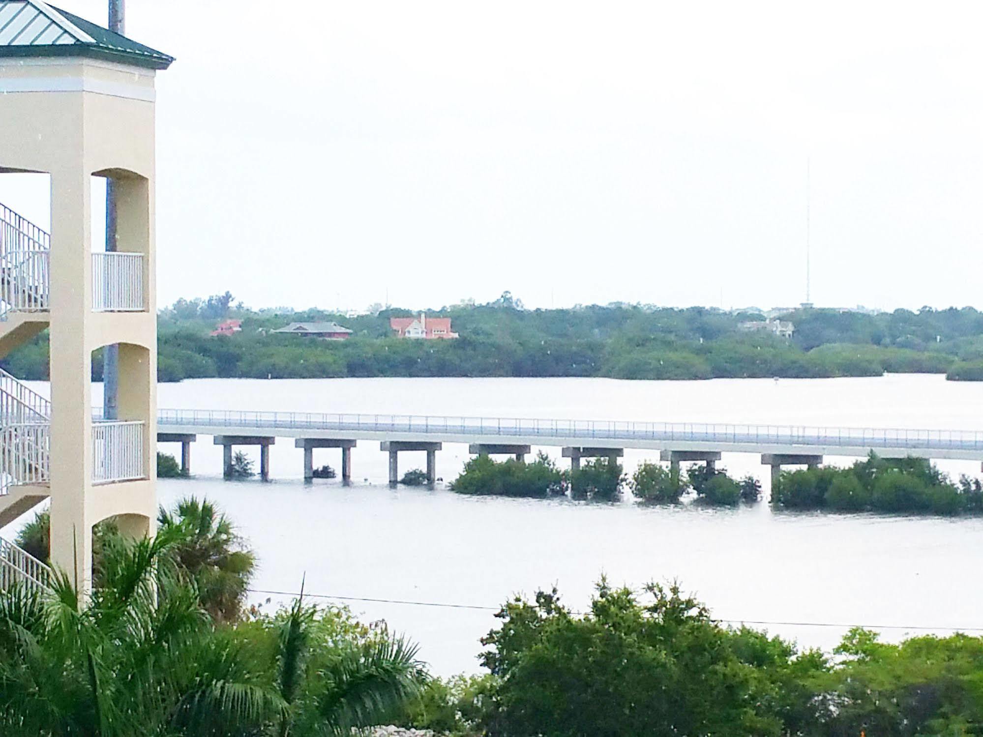 Boca Ciega Resort By Travel Resort Services St. Petersburg Luaran gambar
